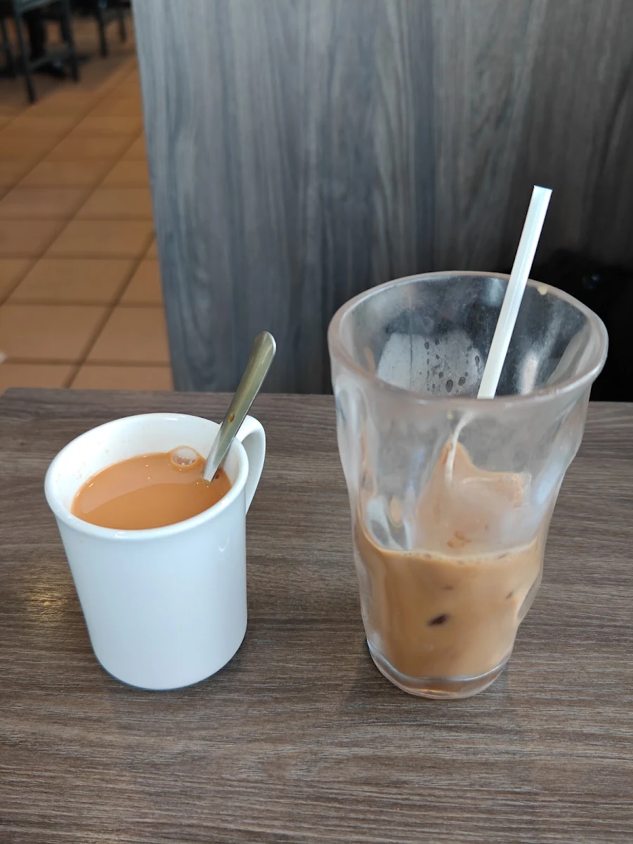 冷熱奶茶對比, 大明茶餐廳 Ming's Restaurant